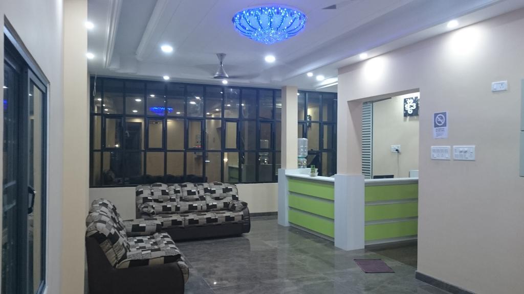 Hotel O Raaj Residency Madras Buitenkant foto