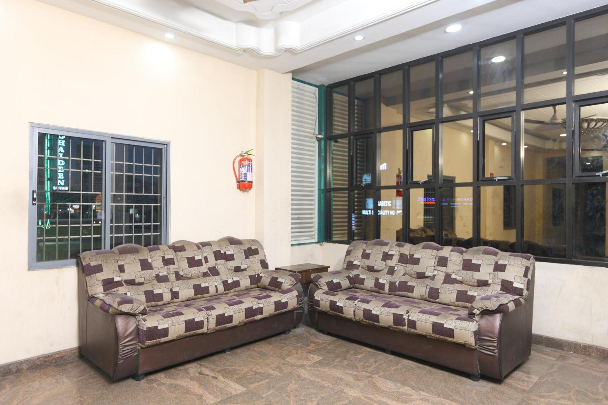 Hotel O Raaj Residency Madras Buitenkant foto