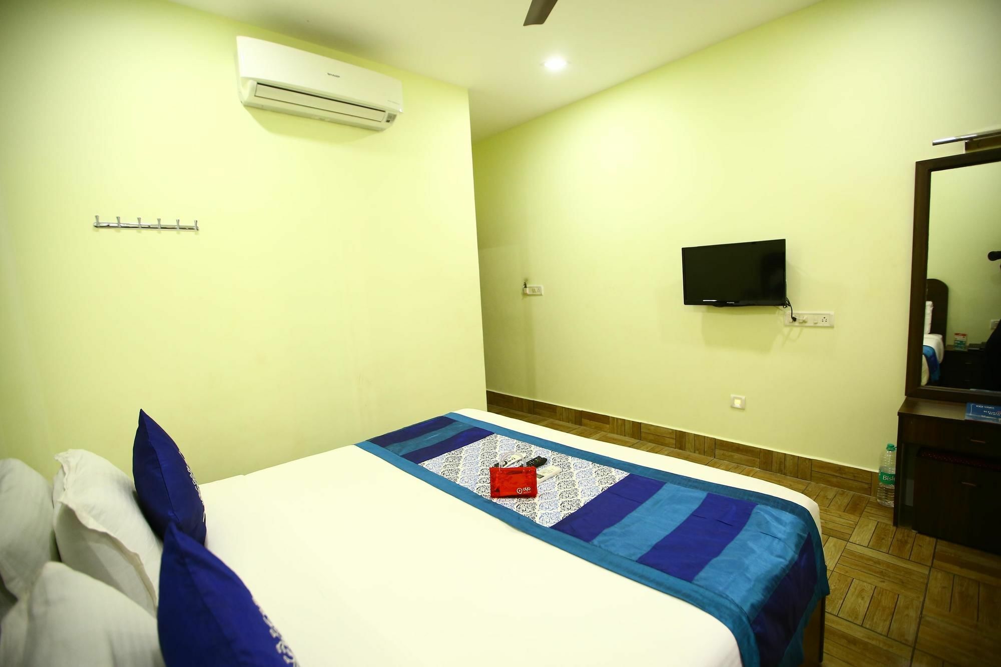 Hotel O Raaj Residency Madras Buitenkant foto